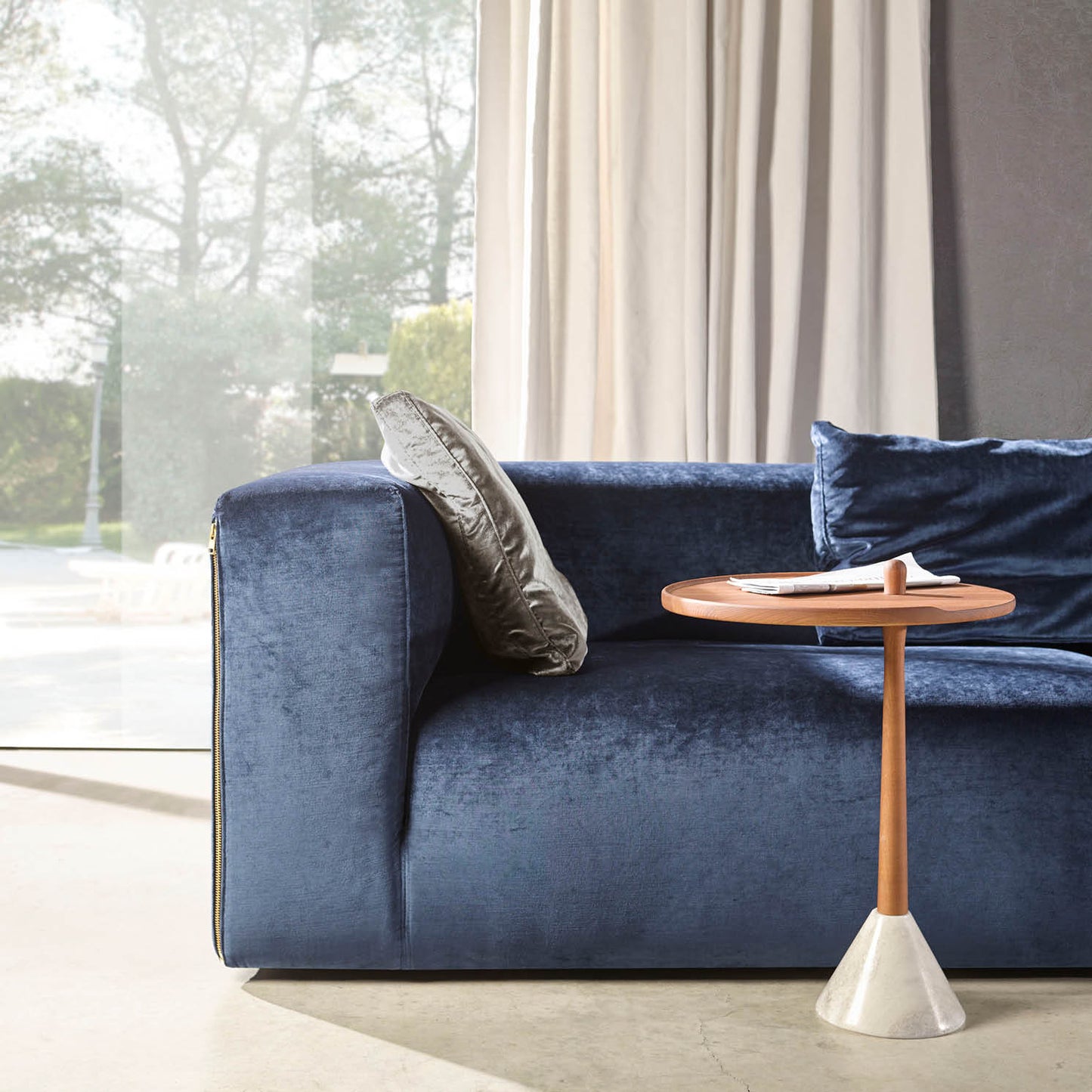 SUIT Sofa